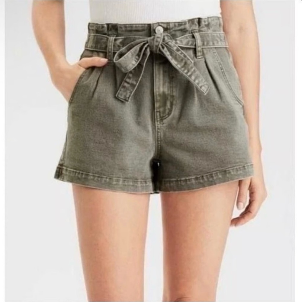 NWT American Eagle Highest Rise Mom Shorts